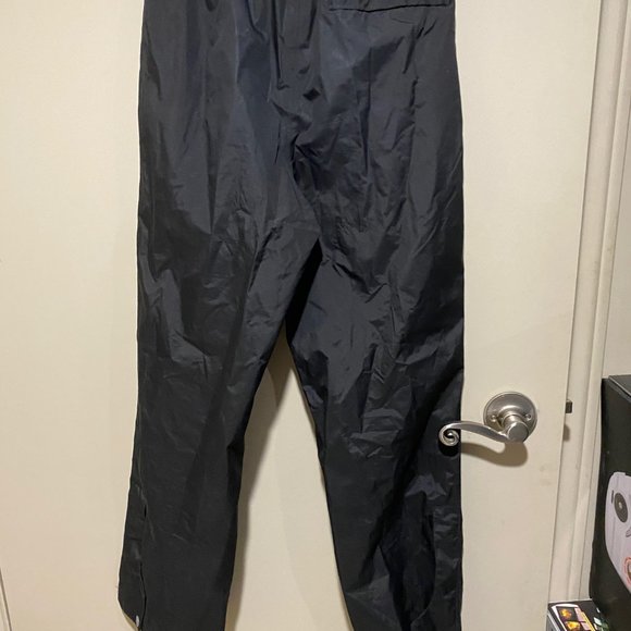 Youth rain / windbreaker pants, new without tags - Picture 4 of 4